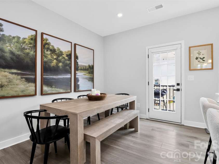 2402 Autumn Olive Lane, Matthews, NC 28104.  MLS# CAR4423034, YatesRealty ID 50507. 