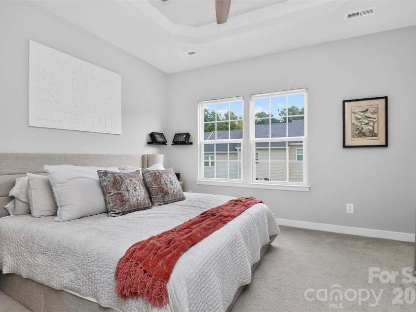 2402 Autumn Olive Lane, Matthews, NC 28104.  MLS# CAR4423034, YatesRealty ID 50507. 