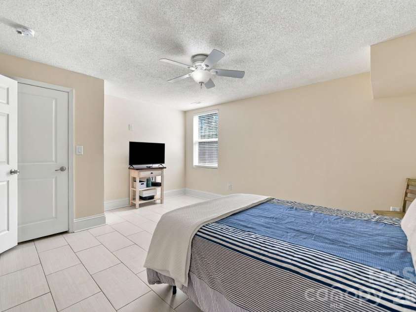 901 Furman Street, Dallas, NC 28034.  MLS# CAR4422984, YatesRealty ID 50511. 