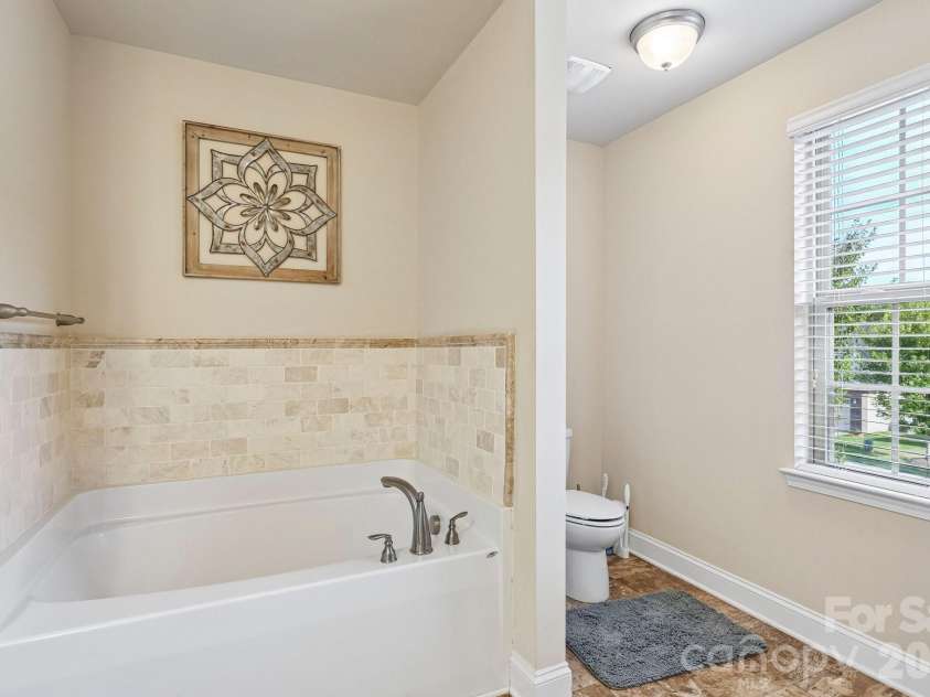 201 Taylors Creek Street, Mount Holly, NC 28120.  MLS# CAR4423412, YatesRealty ID 50512. 