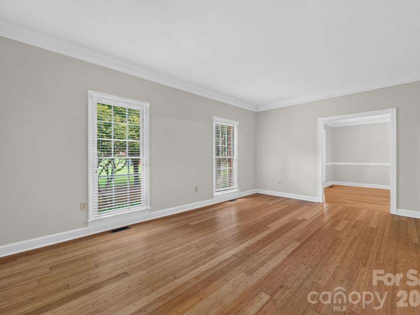 3517 Honeysuckle Drive, Matthews, NC 28104.  MLS# CAR4423576, YatesRealty ID 50513. Formal Living/Bonus Room or Flex Space
