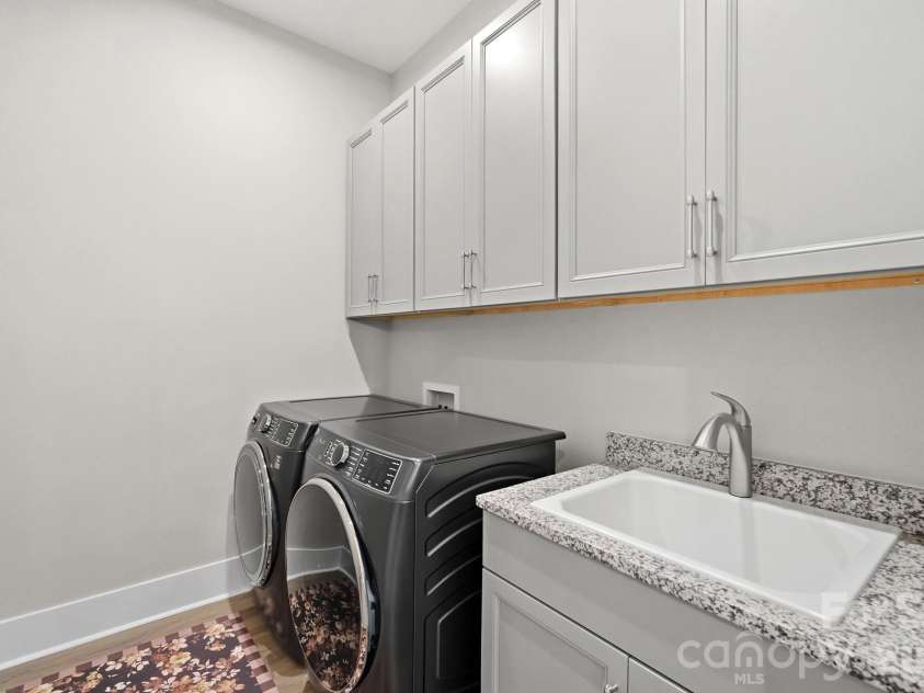 4023 Belle Mont Farm Avenue, Monroe, NC 28110.  MLS# CAR4423726, YatesRealty ID 50515. 