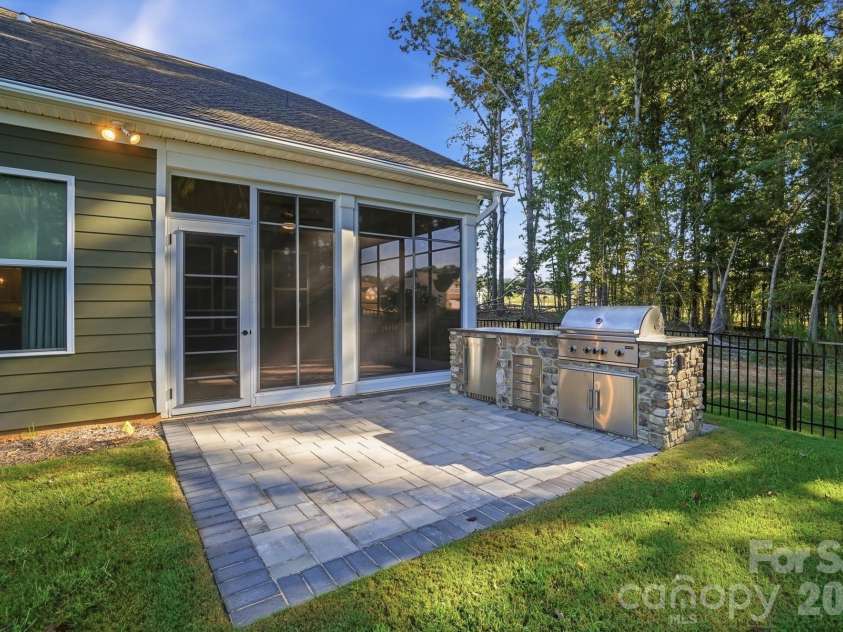 4023 Belle Mont Farm Avenue, Monroe, NC 28110.  MLS# CAR4423726, YatesRealty ID 50515. 
