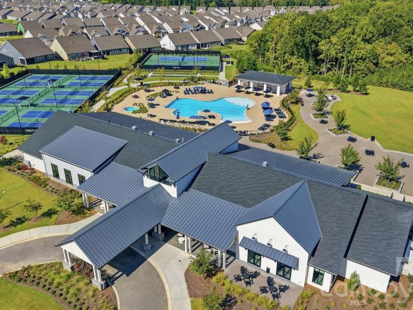 4023 Belle Mont Farm Avenue, Monroe, NC 28110.  MLS# CAR4423726, YatesRealty ID 50515. 