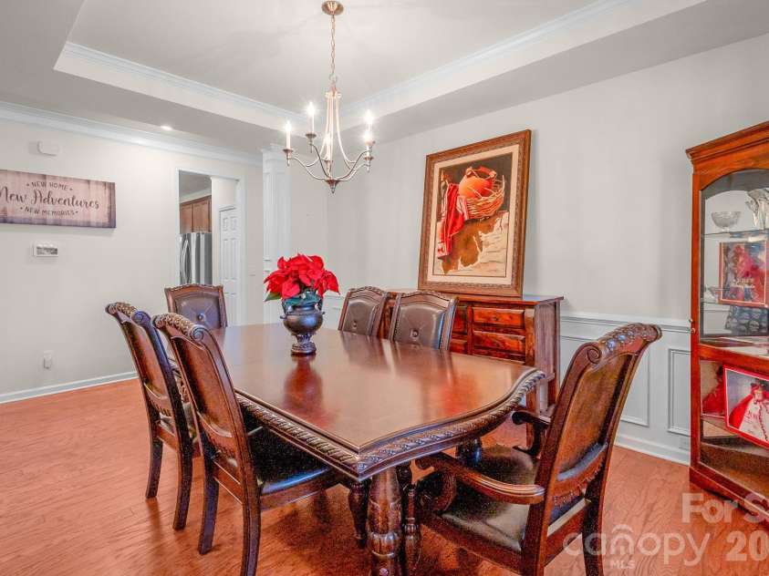 1310 Robinson Oaks Drive, Gastonia, NC 28054.  MLS# CAR4423733, YatesRealty ID 50516. 