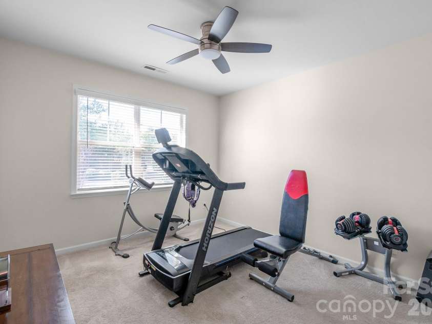 1310 Robinson Oaks Drive, Gastonia, NC 28054.  MLS# CAR4423733, YatesRealty ID 50516. 