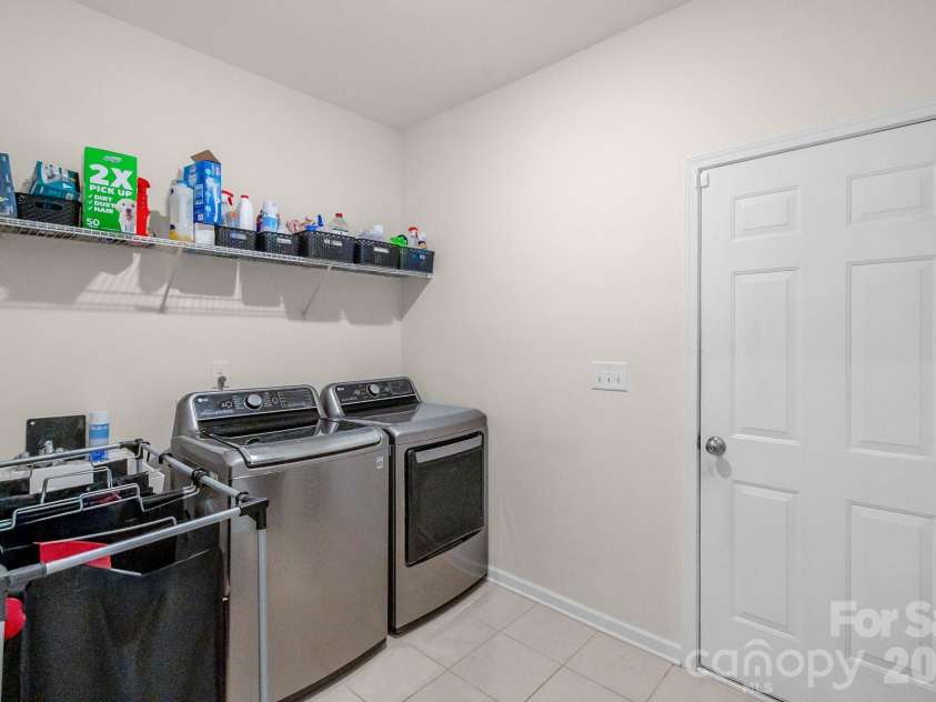 1310 Robinson Oaks Drive, Gastonia, NC 28054.  MLS# CAR4423733, YatesRealty ID 50516. 