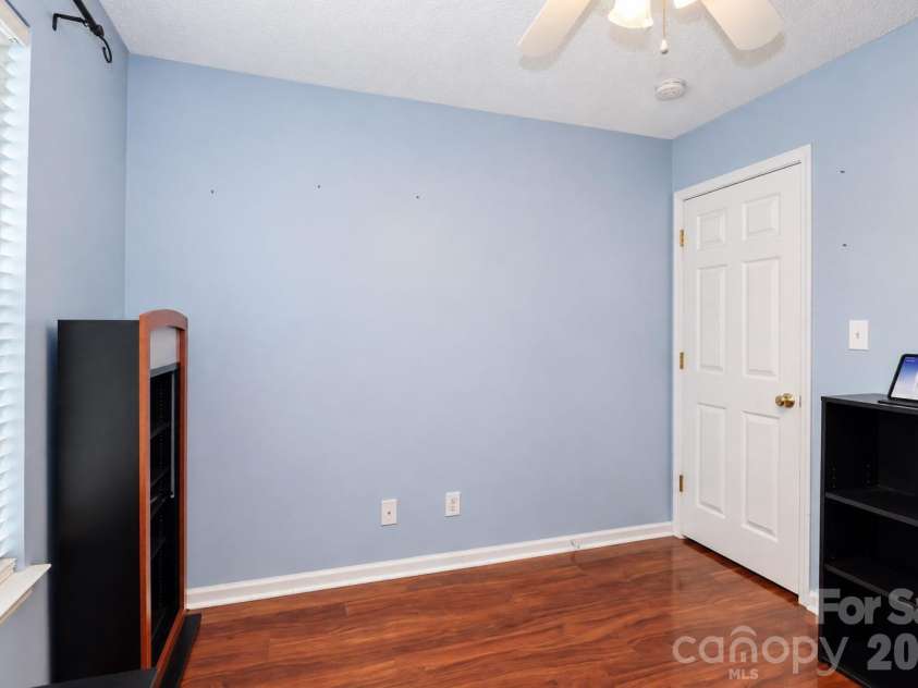 2174 Wexford Way, Statesville, NC 28625.  MLS# CAR4423918, YatesRealty ID 50517. 