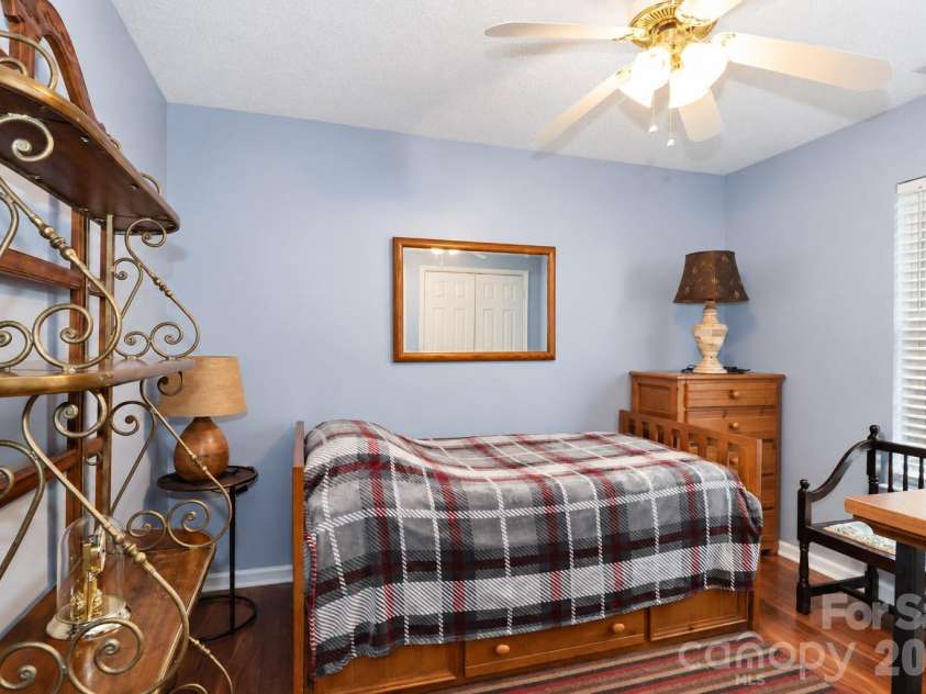 2174 Wexford Way, Statesville, NC 28625.  MLS# CAR4423918, YatesRealty ID 50517. 