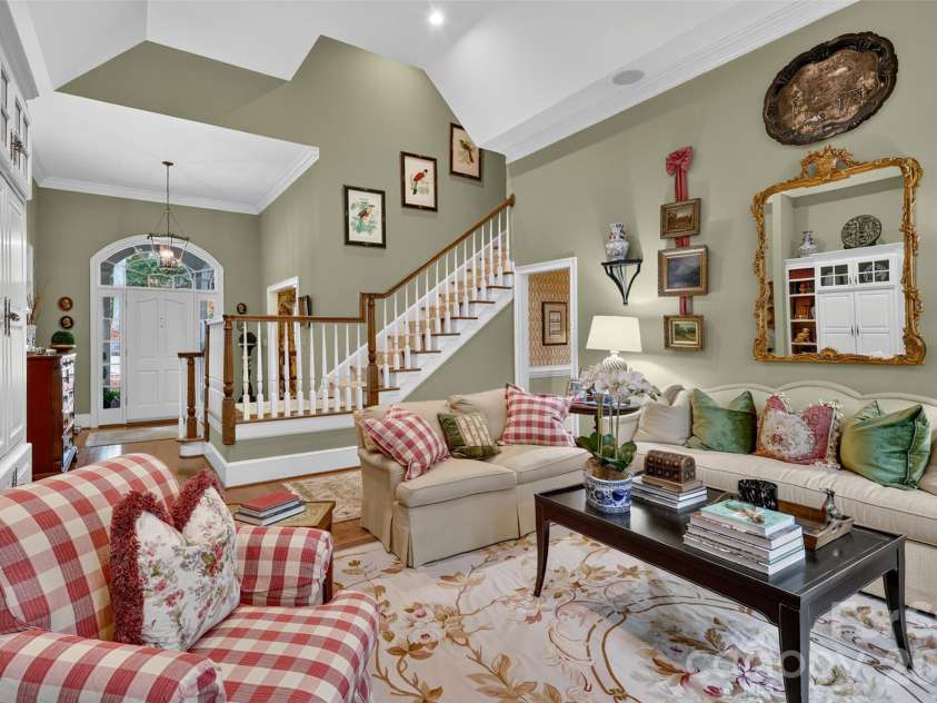 312 Eagles Walk, Gastonia, NC 28056.  MLS# CAR4421205, YatesRealty ID 50520. 