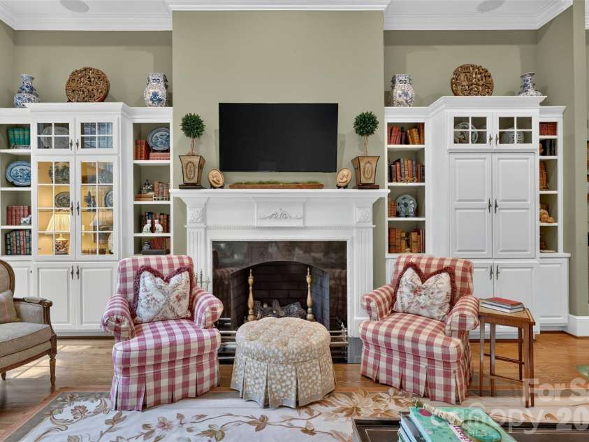 312 Eagles Walk, Gastonia, NC 28056.  MLS# CAR4421205, YatesRealty ID 50520. 