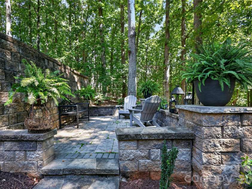 312 Eagles Walk, Gastonia, NC 28056.  MLS# CAR4421205, YatesRealty ID 50520. 
