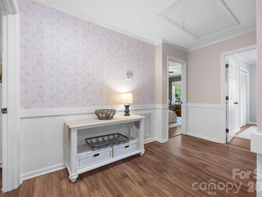 1654 Colony Road, Rock Hill, SC 29730.  MLS# CAR4422027, YatesRealty ID 50524. Laundry Room