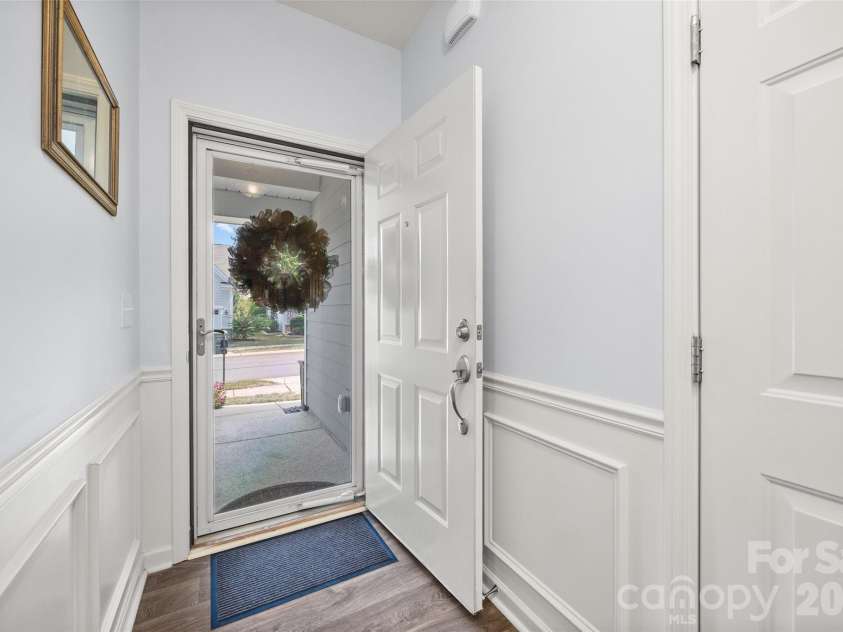 22444 Gateway Drive, Lancaster, SC 29720.  MLS# CAR4420813, YatesRealty ID 50525. Foyer