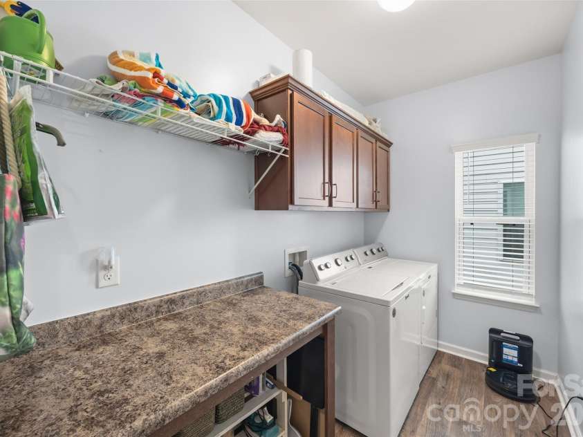 22444 Gateway Drive, Lancaster, SC 29720.  MLS# CAR4420813, YatesRealty ID 50525. Laundry Room