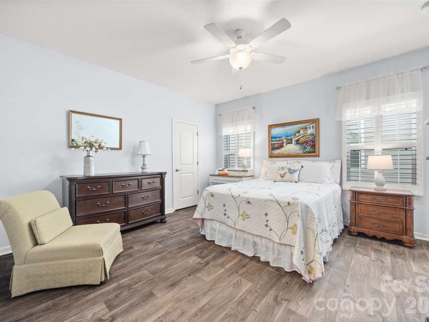 22444 Gateway Drive, Lancaster, SC 29720.  MLS# CAR4420813, YatesRealty ID 50525. Primary bedroom