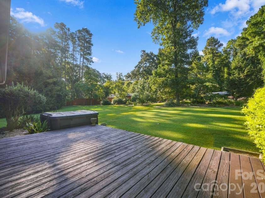 124 Oak Trail, Belmont, NC 28012.  MLS# CAR4422704, YatesRealty ID 50529. 
