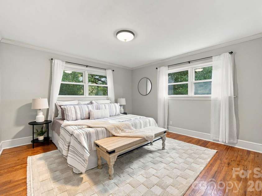 124 Oak Trail, Belmont, NC 28012.  MLS# CAR4422704, YatesRealty ID 50529. Bedroom 1