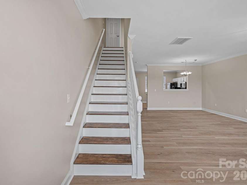 103 High Ridge Road, Mooresville, NC 28117.  MLS# CAR4344209, YatesRealty ID 5053. 