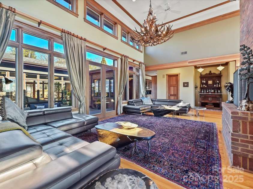 172 Tuckertown Road, New London, NC 28127.  MLS# CAR4215273, YatesRealty ID 5053. Great Room, Atrium 