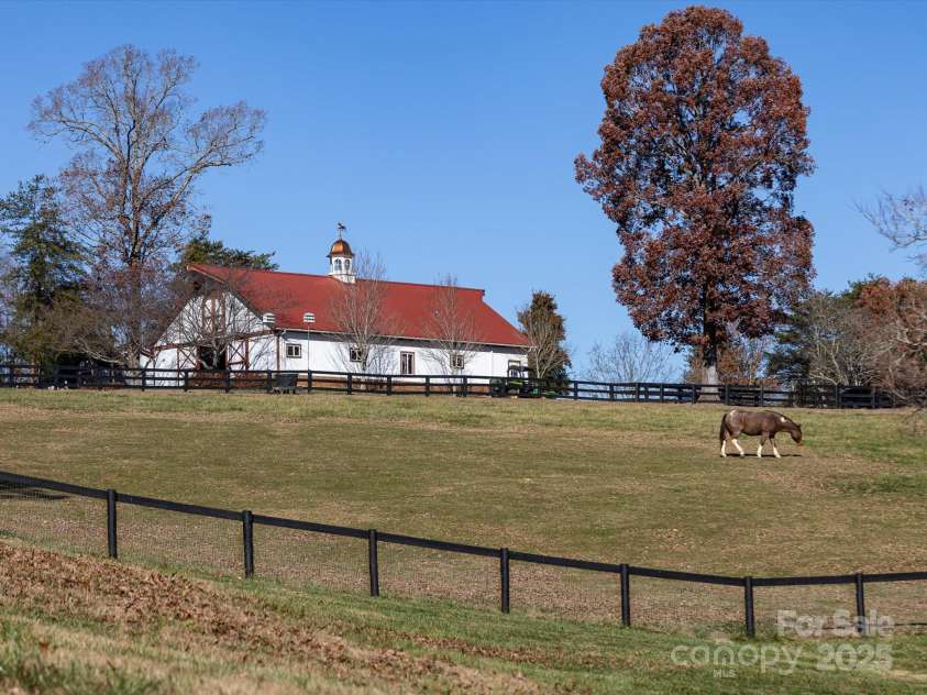 172 Tuckertown Road, New London, NC 28127.  MLS# CAR4215273, YatesRealty ID 5053. Main Barn