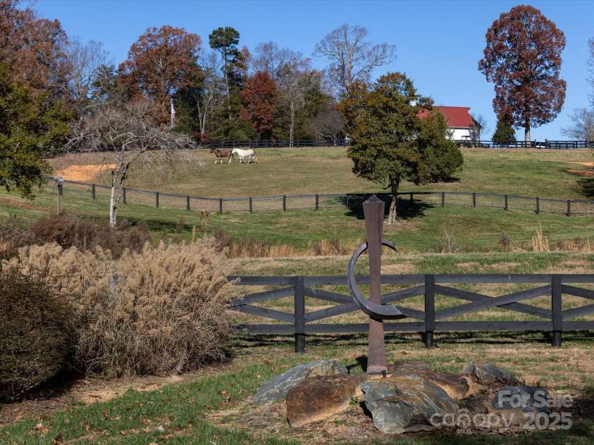172 Tuckertown Road, New London, NC 28127.  MLS# CAR4215273, YatesRealty ID 5053. View Next to Entrance