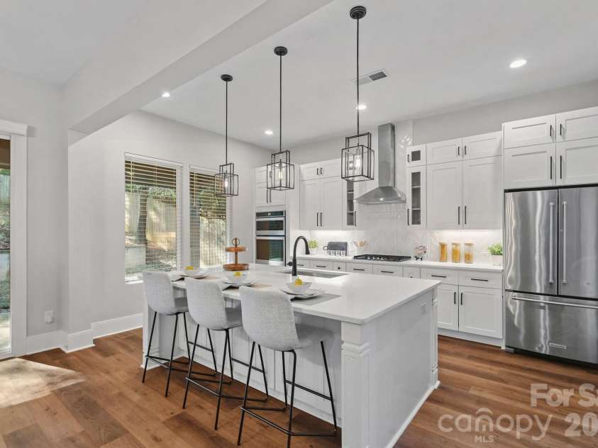 1316 Seigle Avenue, Charlotte, NC 28205.  MLS# CAR4422395, YatesRealty ID 50530. 