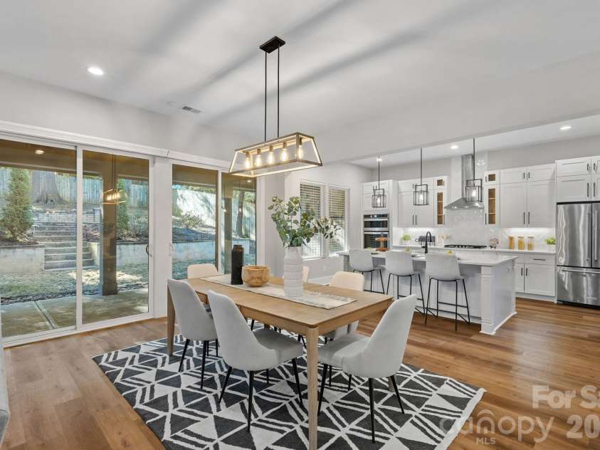 1316 Seigle Avenue, Charlotte, NC 28205.  MLS# CAR4422395, YatesRealty ID 50530. 