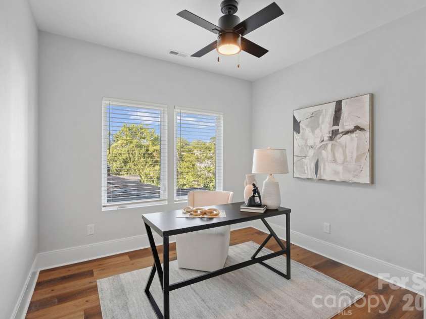 1316 Seigle Avenue, Charlotte, NC 28205.  MLS# CAR4422395, YatesRealty ID 50530. 