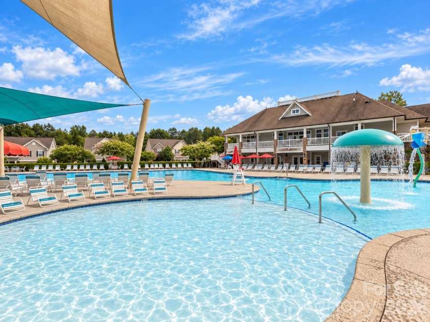 520 Stickley Place, Lancaster, SC 29720.  MLS# CAR4422538, YatesRealty ID 50531. Huge pool with splashpad features