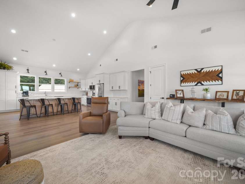 4035 Daugherty Road, China Grove, NC 28023.  MLS# CAR4417905, YatesRealty ID 50534. Large open concept living