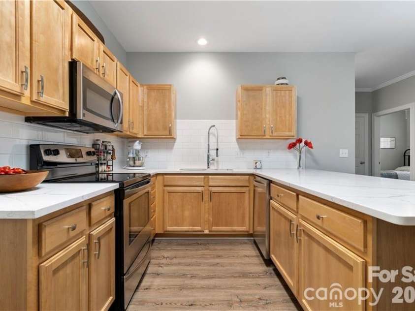 21228 Hickory Street, Cornelius, NC 28031.  MLS# CAR4418472, YatesRealty ID 50535. 