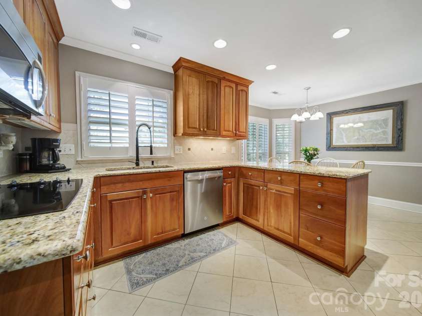 445 Cranborne Chase None, Fort Mill, SC 29708.  MLS# CAR4418738, YatesRealty ID 50536. 