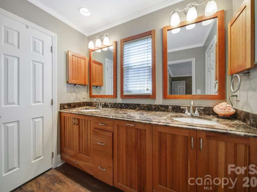 445 Cranborne Chase None, Fort Mill, SC 29708.  MLS# CAR4418738, YatesRealty ID 50536. 