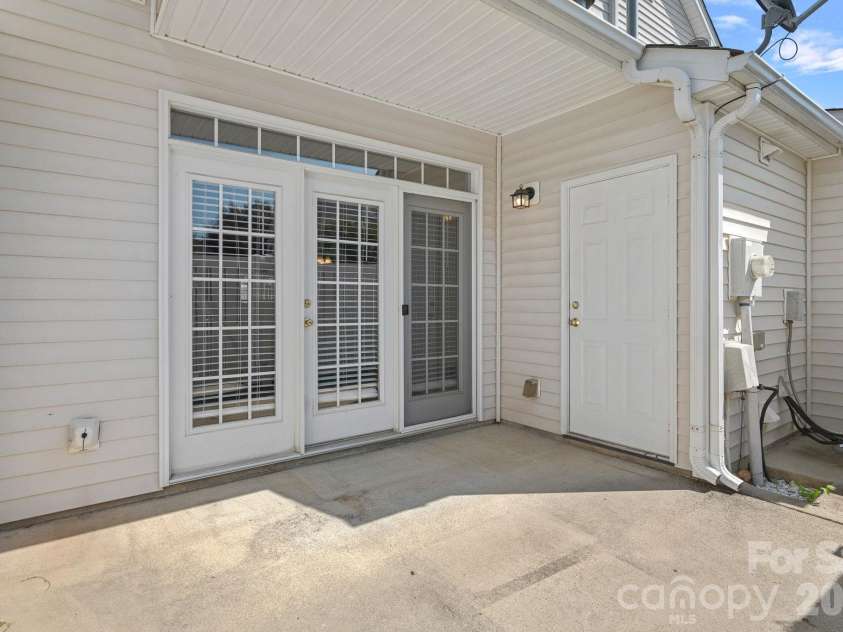 4037 Center Place Drive, Harrisburg, NC 28075.  MLS# CAR4419645, YatesRealty ID 50537. 