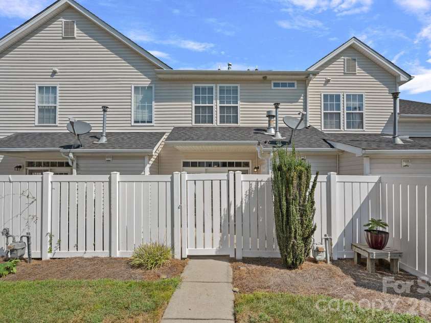 4037 Center Place Drive, Harrisburg, NC 28075.  MLS# CAR4419645, YatesRealty ID 50537. 