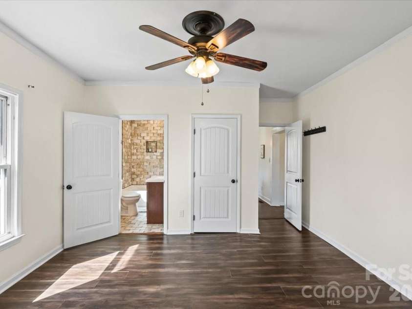 305 Linestowe Drive, Belmont, NC 28012.  MLS# CAR4355953, YatesRealty ID 5054. 