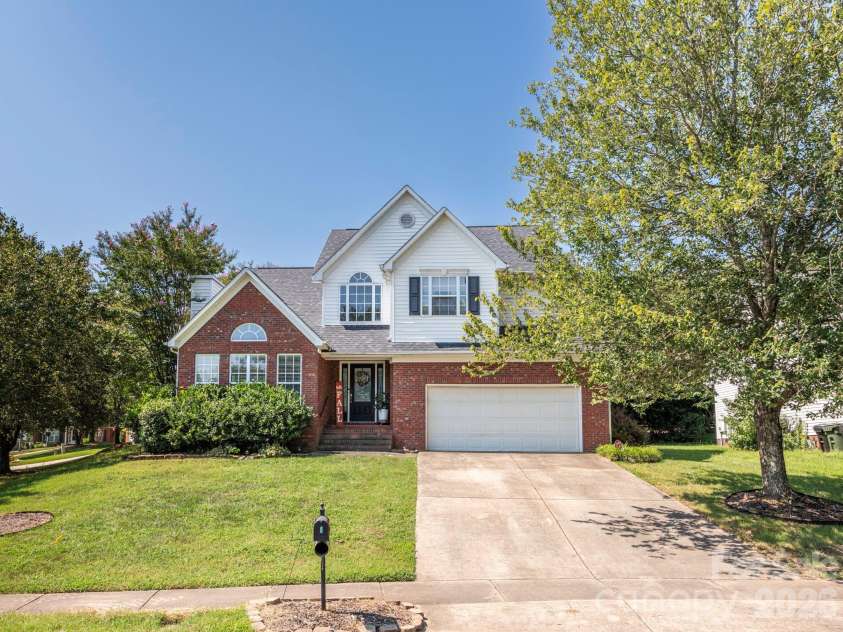 3401 Continental Drive, Monroe, NC 28110.  MLS# CAR4420024, YatesRealty ID 50540. Do not mis this opportunity in a great location