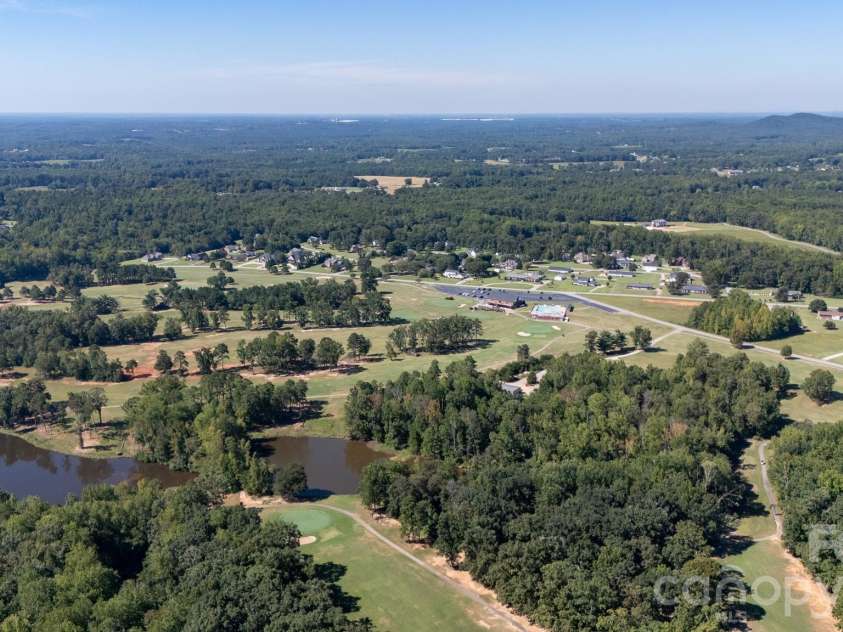 411 Cherokee National Highway, Gaffney, SC 29341.  MLS# CAR4420560, YatesRealty ID 50542. 