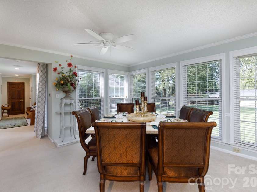 411 Cherokee National Highway, Gaffney, SC 29341.  MLS# CAR4420560, YatesRealty ID 50542. Sunroom/Dining Room