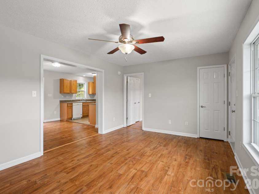 53 Newberry Drive, Fletcher, NC 28732.  MLS# CAR4411707, YatesRealty ID 50543. 