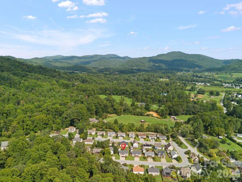 78 Newberry Drive, Fletcher, NC 28732.  MLS# CAR4411702, YatesRealty ID 50544. 