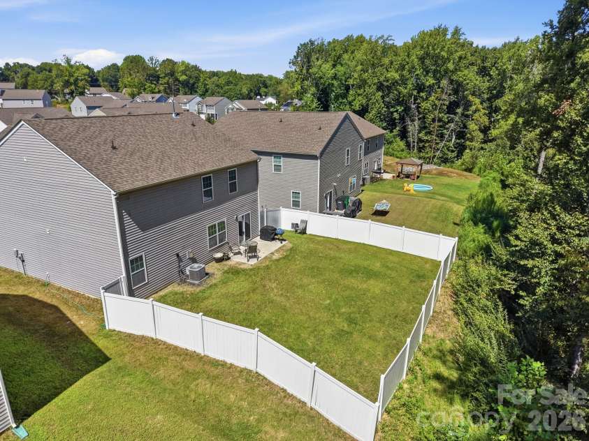 6204 Ellimar Field Lane, Charlotte, NC 28215.  MLS# CAR4422210, YatesRealty ID 50545. Ariel View