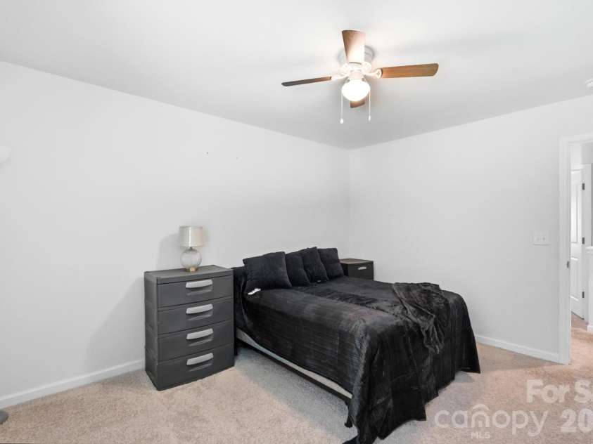 6204 Ellimar Field Lane, Charlotte, NC 28215.  MLS# CAR4422210, YatesRealty ID 50545. Bedroom 4