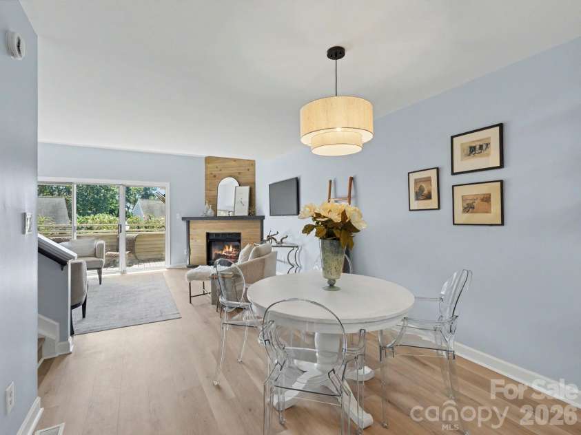 14546 Waterside Drive, Charlotte, NC 28278.  MLS# CAR4423236, YatesRealty ID 50546. 