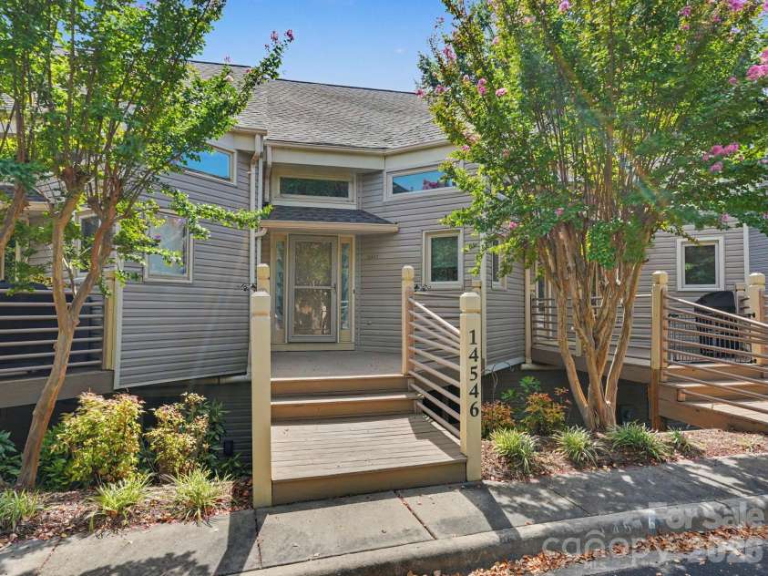 14546 Waterside Drive, Charlotte, NC 28278.  MLS# CAR4423236, YatesRealty ID 50546. 