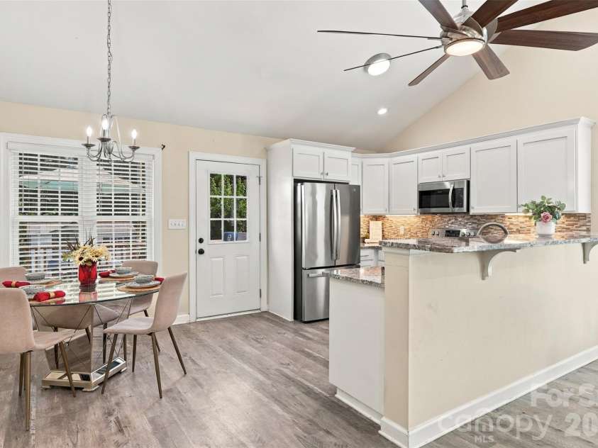 1218 Calhoun Street, Rock Hill, SC 29732.  MLS# CAR4423686, YatesRealty ID 50547. 