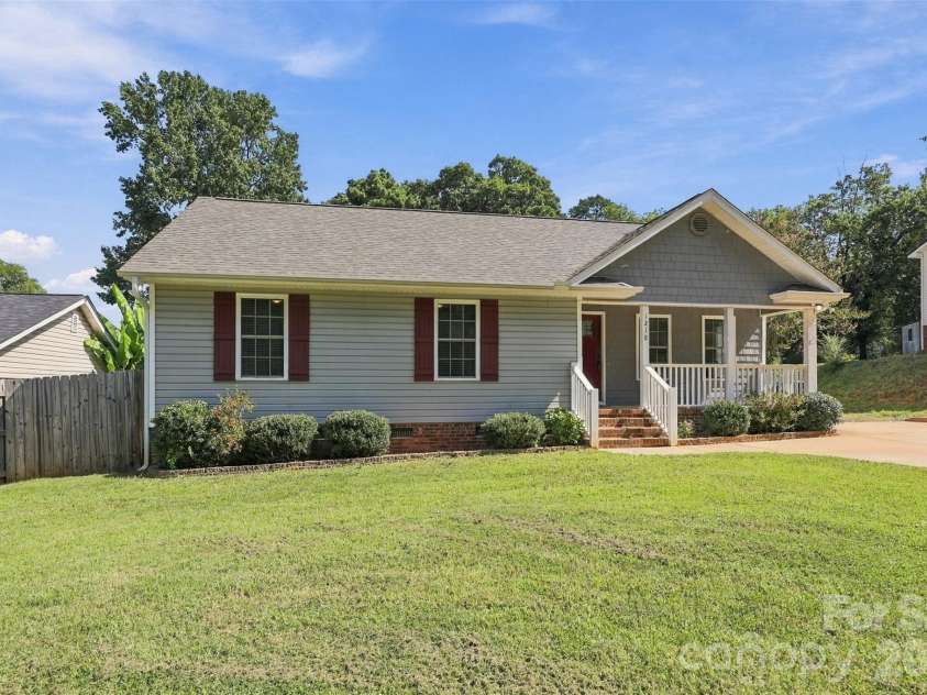 1218 Calhoun Street, Rock Hill, SC 29732.  MLS# CAR4423686, YatesRealty ID 50547. 