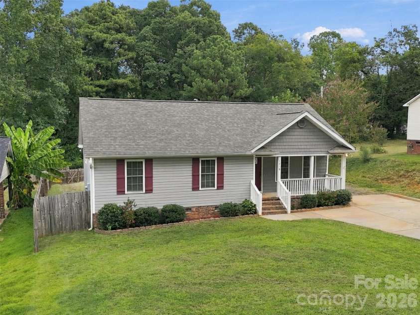 1218 Calhoun Street, Rock Hill, SC 29732.  MLS# CAR4423686, YatesRealty ID 50547. 