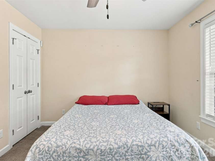 1218 Calhoun Street, Rock Hill, SC 29732.  MLS# CAR4423686, YatesRealty ID 50547. Primary bedroom